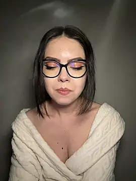 Chatroom XXX en direct de KaylaLewyss