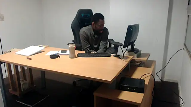 XXX chat uživo modela Mastertopdome