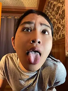 hugecock_molly's Live XXX Chat