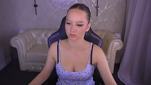 แชท XXX สดของ MissSonyaShy