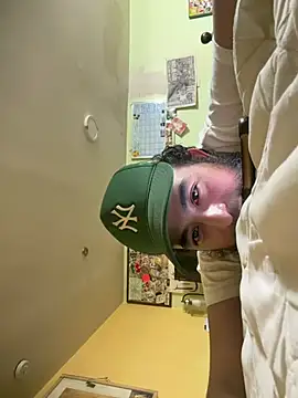 urratherme Chat XXX live