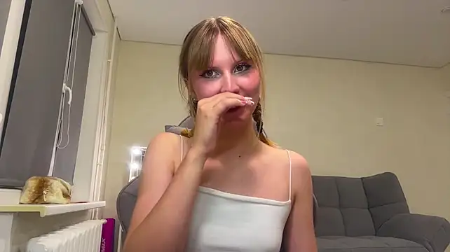 Chat +18 de NelliGilbert ao vivo