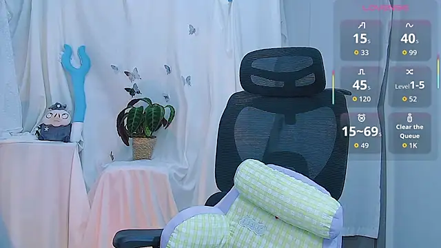Chat +18 de XueLi1902 ao vivo