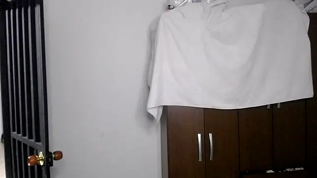 Chat +18 de Kenner_fox77 ao vivo