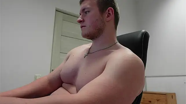 XXX chat uživo modela Richard_Dullas