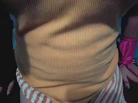 Chat XXX ao vivo de YourGoldenGirl