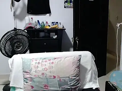 Zac_Efront Show Webcam