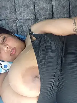 Melissa-Hot Adlı Modelin Canlı XXX Sohbeti