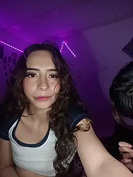 AlexxaAndRileyy Live XXX-chat