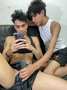 Limitless_boy – Naživo XXX chat