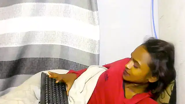 SassyXindian's Live XXX Chat