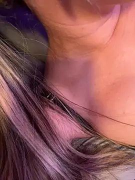 Živý XXX chat MEGAN-KITTYY
