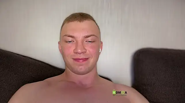Živý XXX chat iron__chap