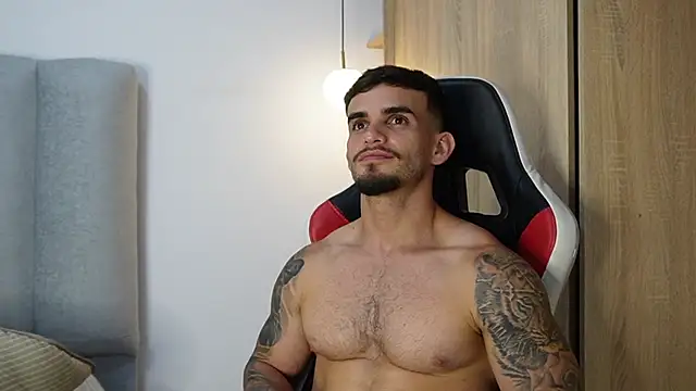 Ricardogo19 – webcam-show