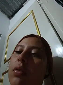 Chat XXX ao vivo de sarah-1lian