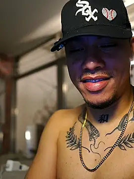 AlphaMasterXxx Live XXX-chat