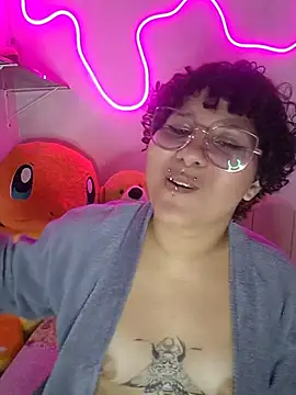 Chat +18 de Nyx_w ao vivo