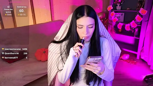 Kelly__Bunny's Live XXX Chat
