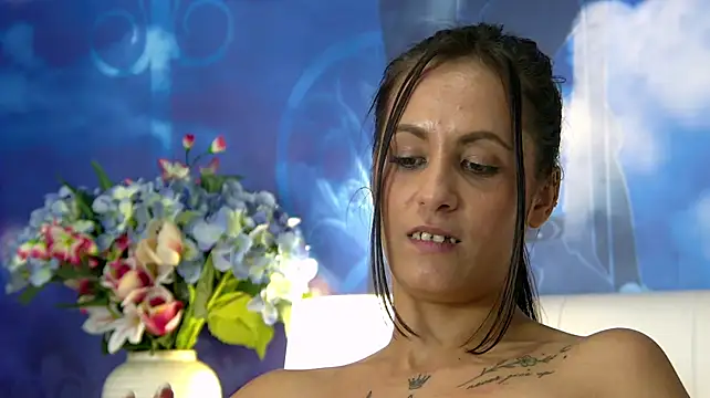 SierraKrane Chat XXX live