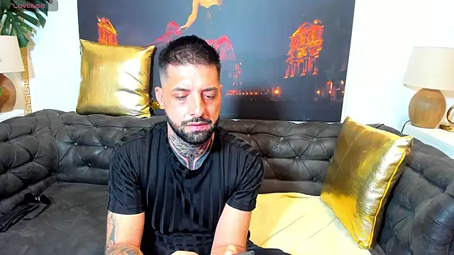 Chat XXX en directo de TommyDum
