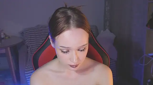 shyghostt Chat XXX in diretta