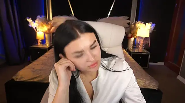 XXX chat uživo modela CherrryQueen