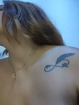 SexyFriends_ 现场XXX聊天