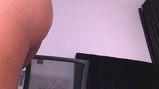 Онлайн чат XXX gummdropp_