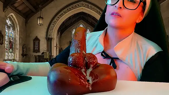 צ'אט XXX בשידור חי של helenas_fantasy