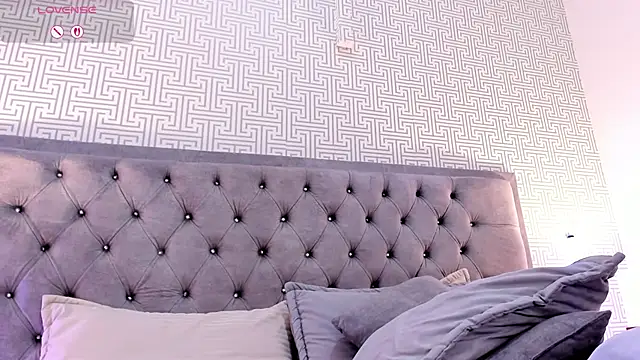 DianaRed_ Live XXX Chat