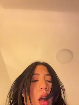 vellaah's Webcam Show