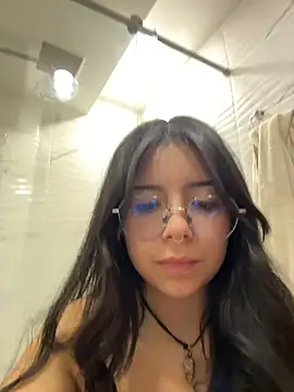 softdoll-_'s Live XXX Chat