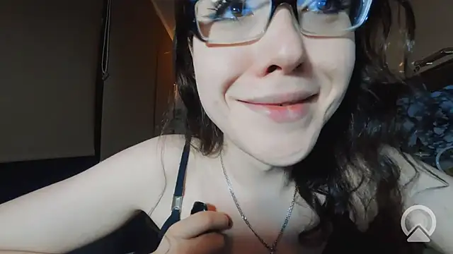 XXX chat uživo modela RachelSav