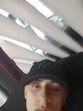 Вебкам-шоу HotAndresCo