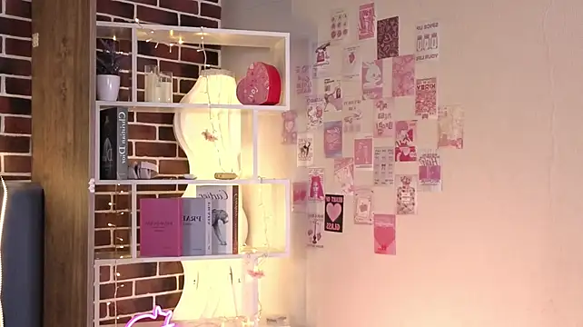 MarielRolosonのライブXXXチャット