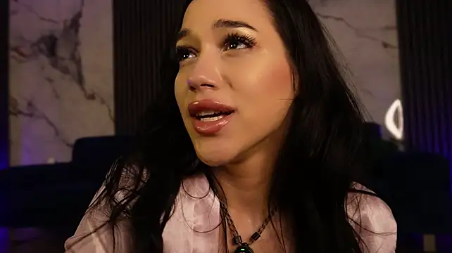 دردشة MiaVelvety الجنسية المباشرة
