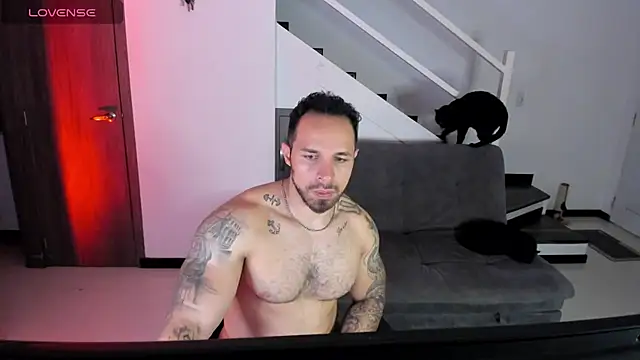 XXX chat uživo modela Mason_fit09