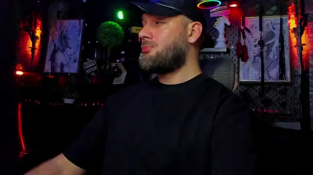 LexHardy Chat XXX in diretta