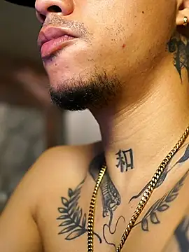 AlphaMasterXxx Live XXX Chat