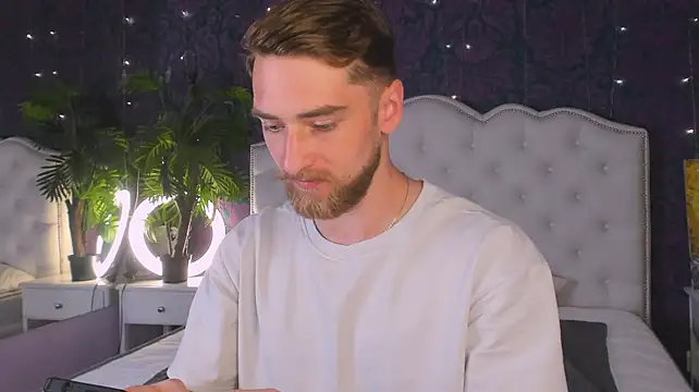 Dexter_Raze's Live XXX Chat