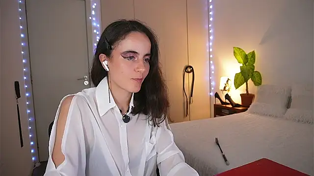 Czat XXX na żywo – Musume_