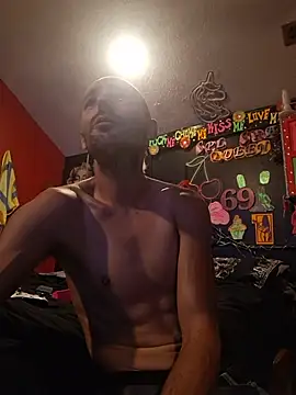 Chatroom XXX en direct de DaddyAndSplashQueen