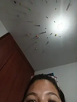 Van3orgasm4me's Live XXX Chat