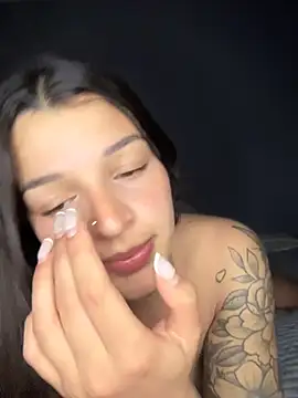 maar-1 Chat XXX live