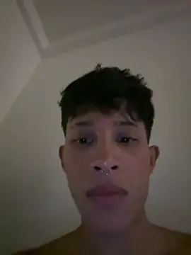 Stibenhotboy লাইভ XXX চ্যাট