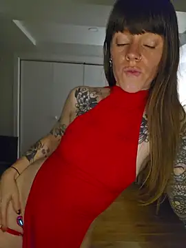 EmilieEdelana live XXX chat