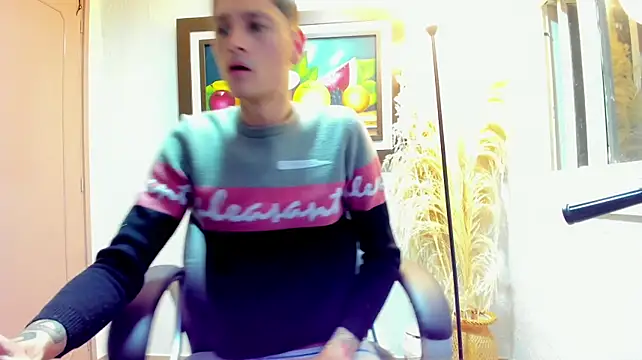 Tyler_cat 라이브 XXX 채팅