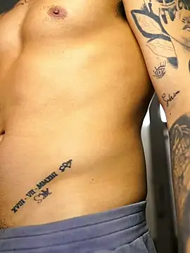Chat XXX ao vivo de AlphaMasterXxx