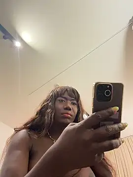 XXX chat uživo modela blackhotpartyts