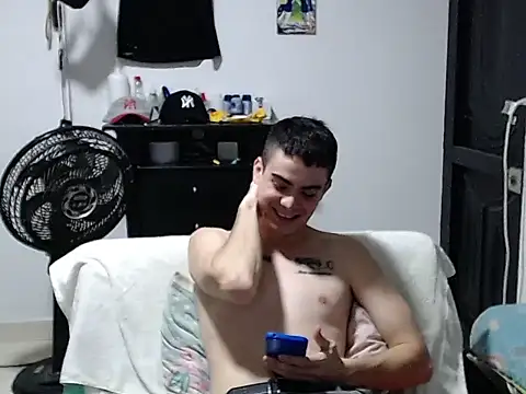 Онлайн чат XXX Zac_Efront